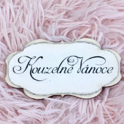 Cedulka "Kouzelné Vánoce" - barva bílá s patinou