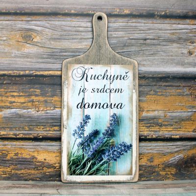 Dekorační prkénko do kuchyně "Kuchyně je srdcem domova"