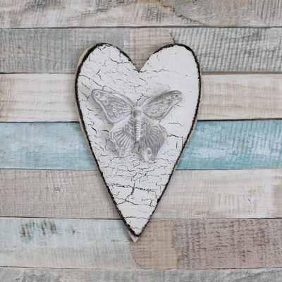 Srdce velké - barva bílá, popraskaný vzhled, plastický motýl